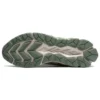 Gel Quantum 180 7 “Light Sage Feather Grey”