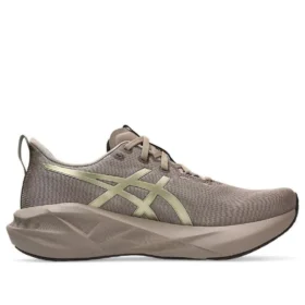 Novablast 5 “Luxe Taupe Grey”